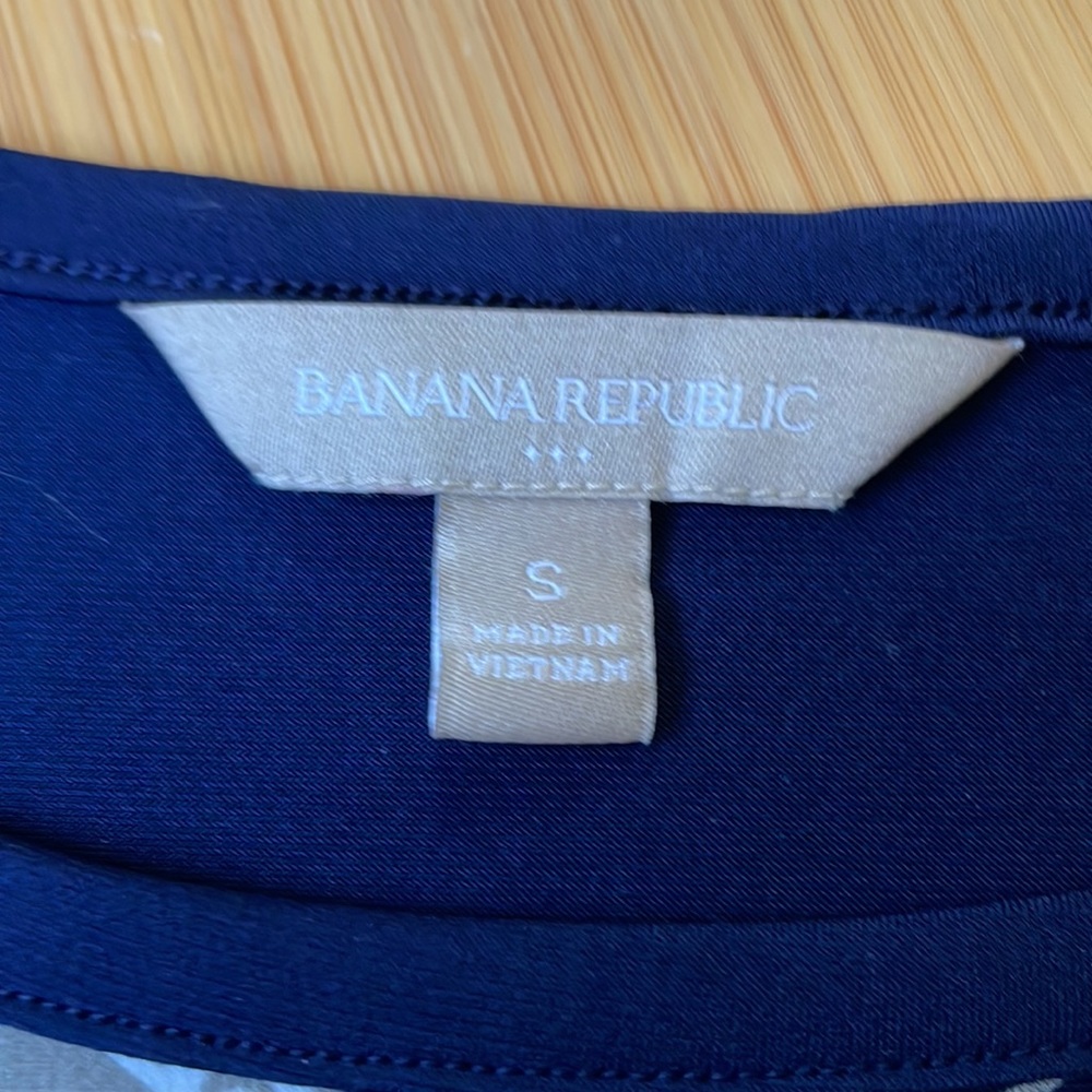 Banana Republic sleeveless business dress - Picture 4 of 7